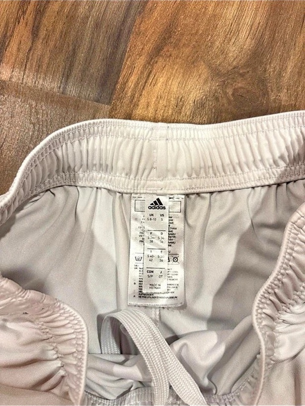 Adidas Women’s White Running Shorts - Picture 4 of 4